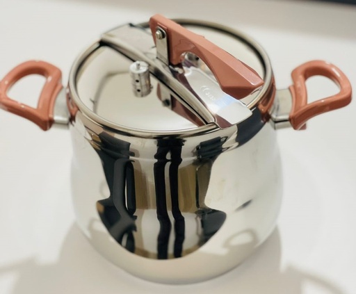 طنجرة ضغط يد 8لتر